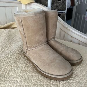 ugg | short boots